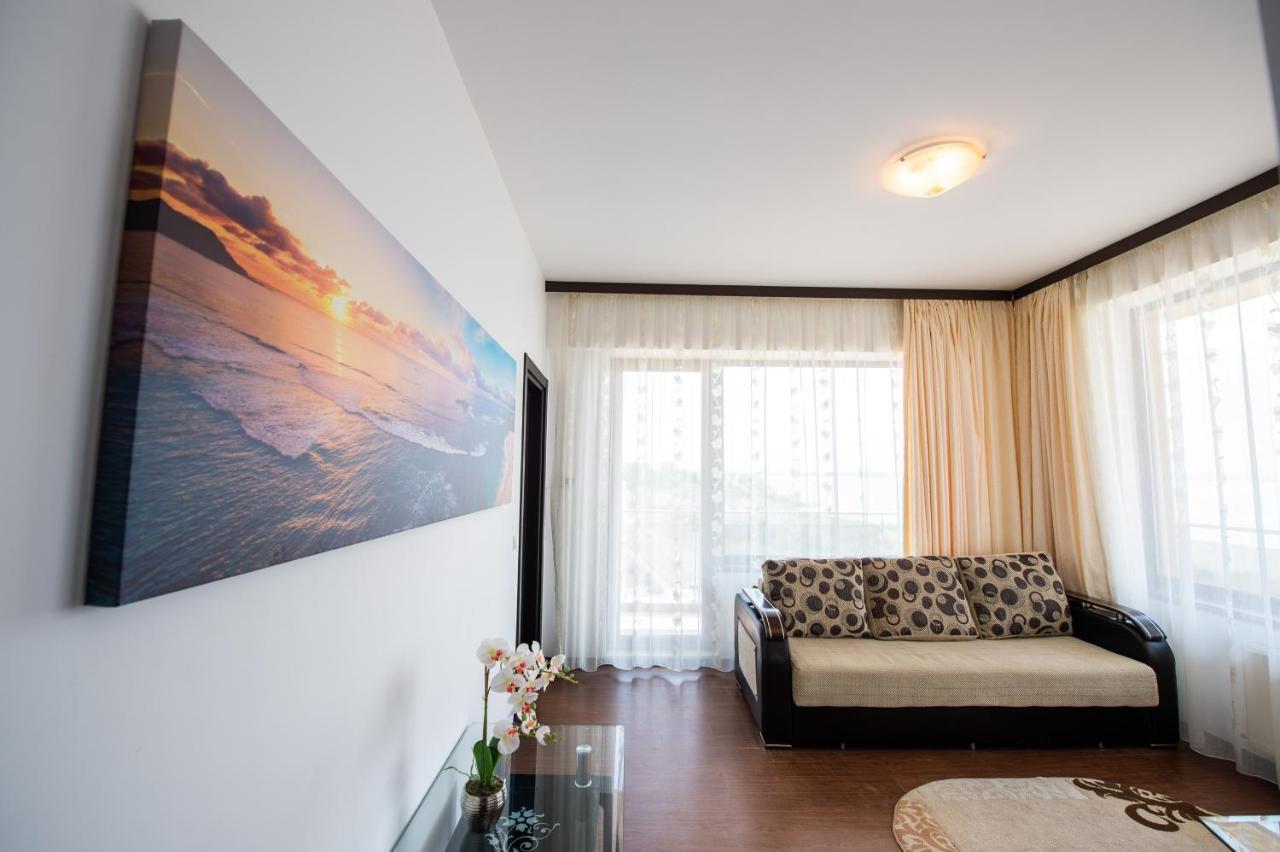 Summerland Sea-View Luxury Apartment Мамая Екстер'єр фото