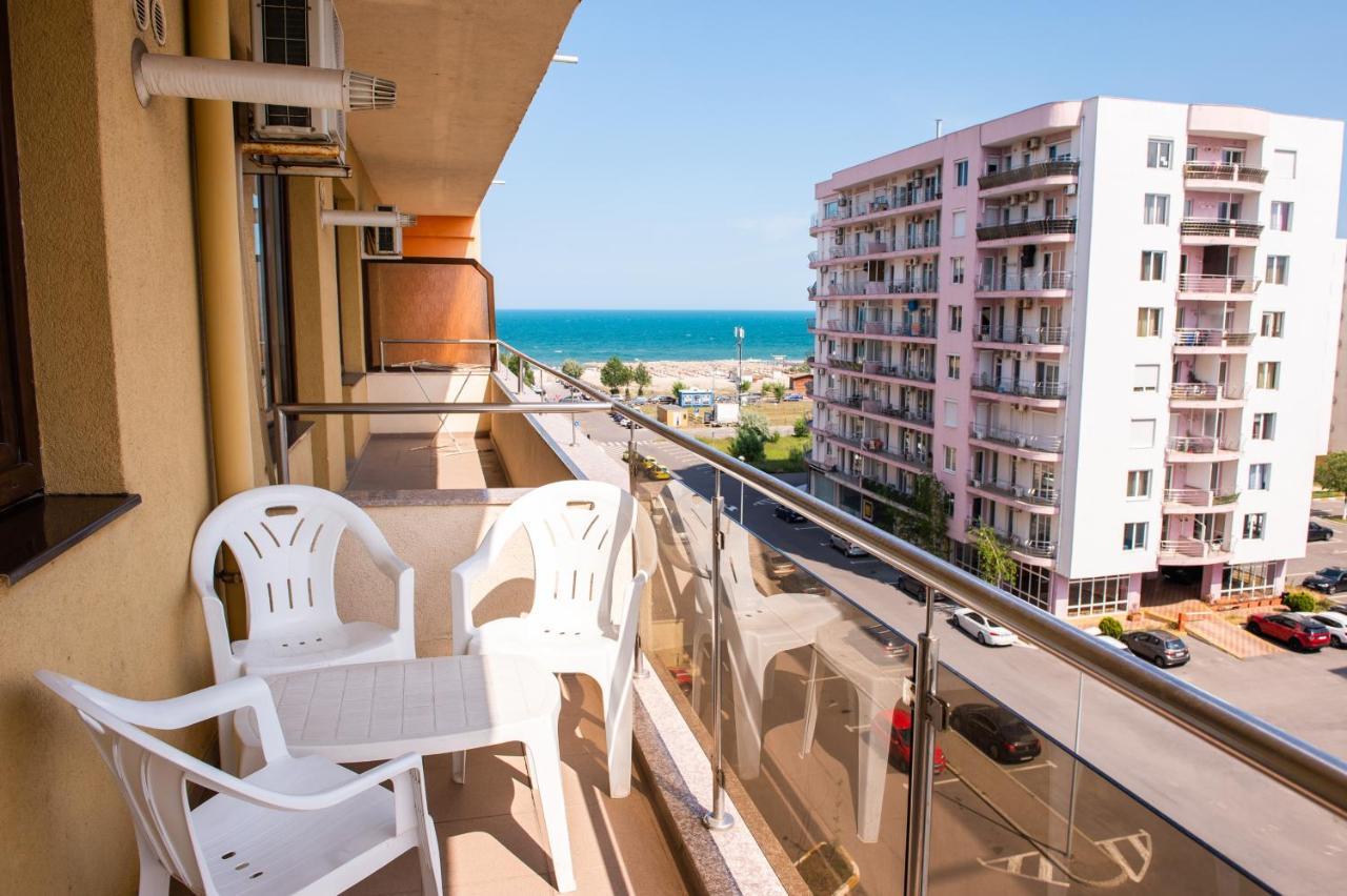 Summerland Sea-View Luxury Apartment Мамая Екстер'єр фото