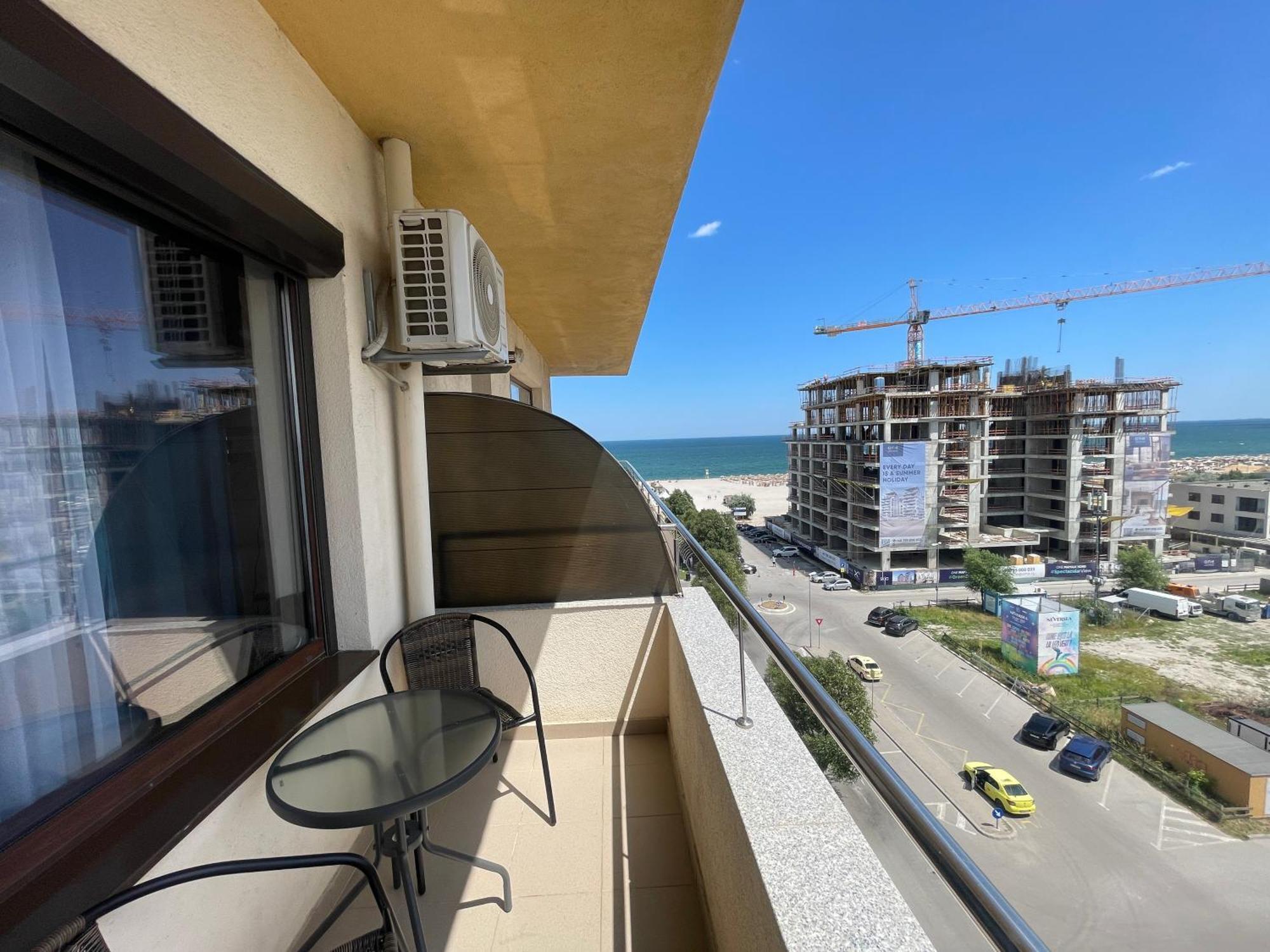 Summerland Sea-View Luxury Apartment Мамая Екстер'єр фото