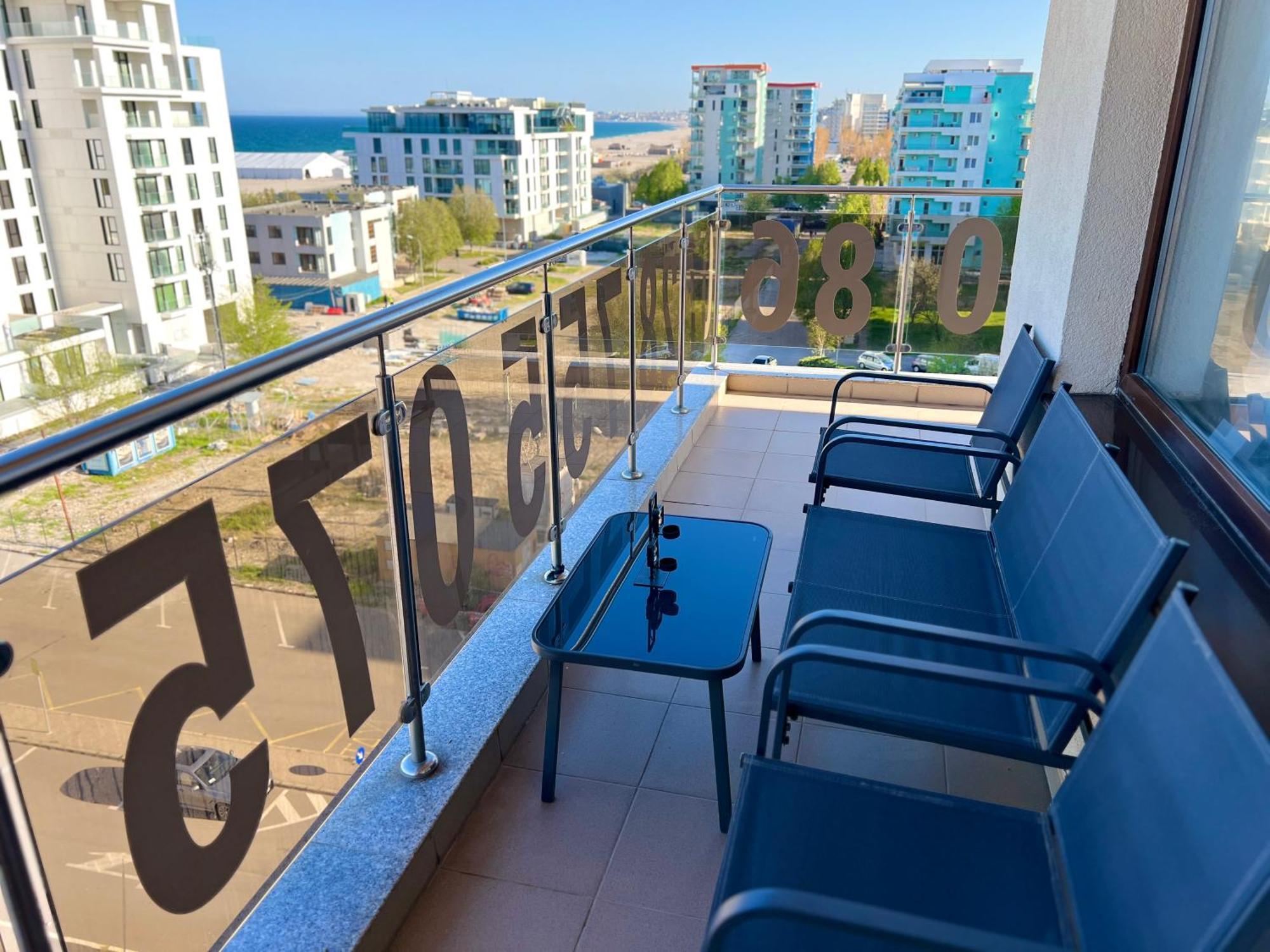 Summerland Sea-View Luxury Apartment Мамая Екстер'єр фото